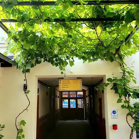 Marcel 公寓式酒店 3*